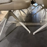Breeâ€™s New World eetkamerstoelen Linq thumbnail afbeelding 0