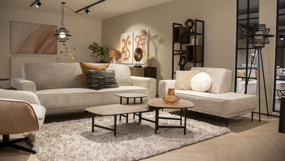 Tijdloze elegantie met een pop of colour
